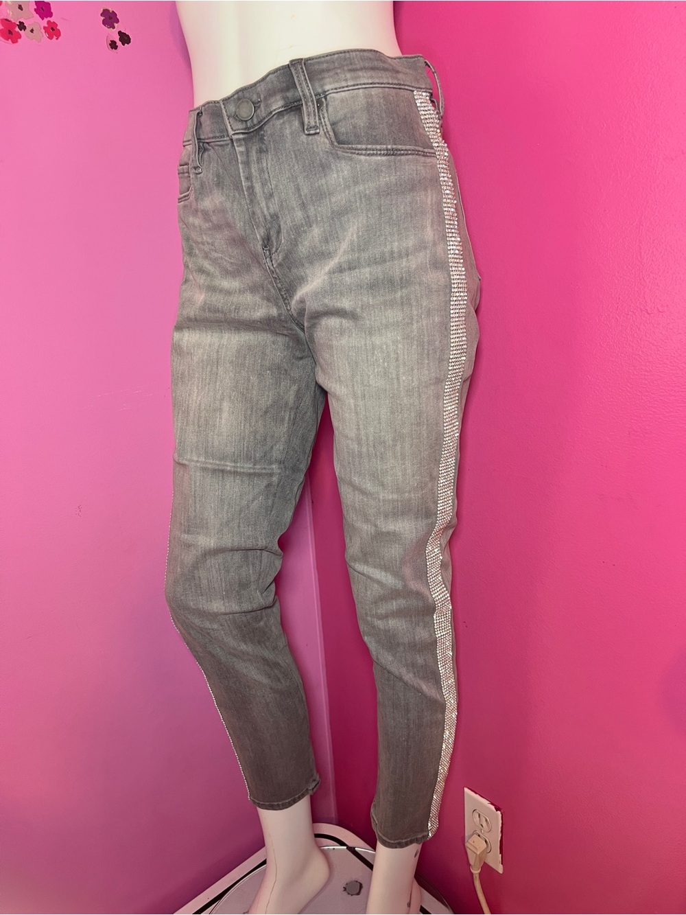 Blank NYC Gray Cropped Skinny Jeans with Rhinestone Side Stripe size 30